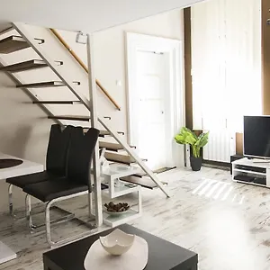 R&r Dembinszky Appartement Boedapest